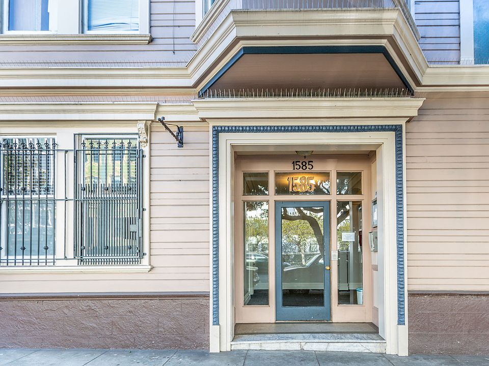 2nd image of 1585 Waller St #60462406