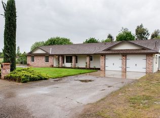 14558 Huntington Rd, Madera, CA 93636