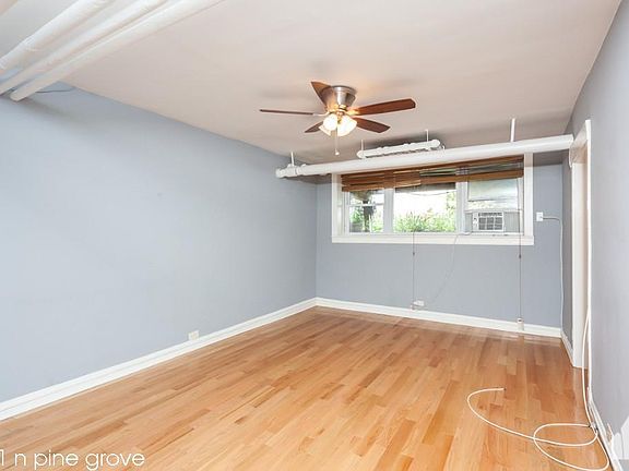 2nd image of 3161 N Pine Grove Ave #1024