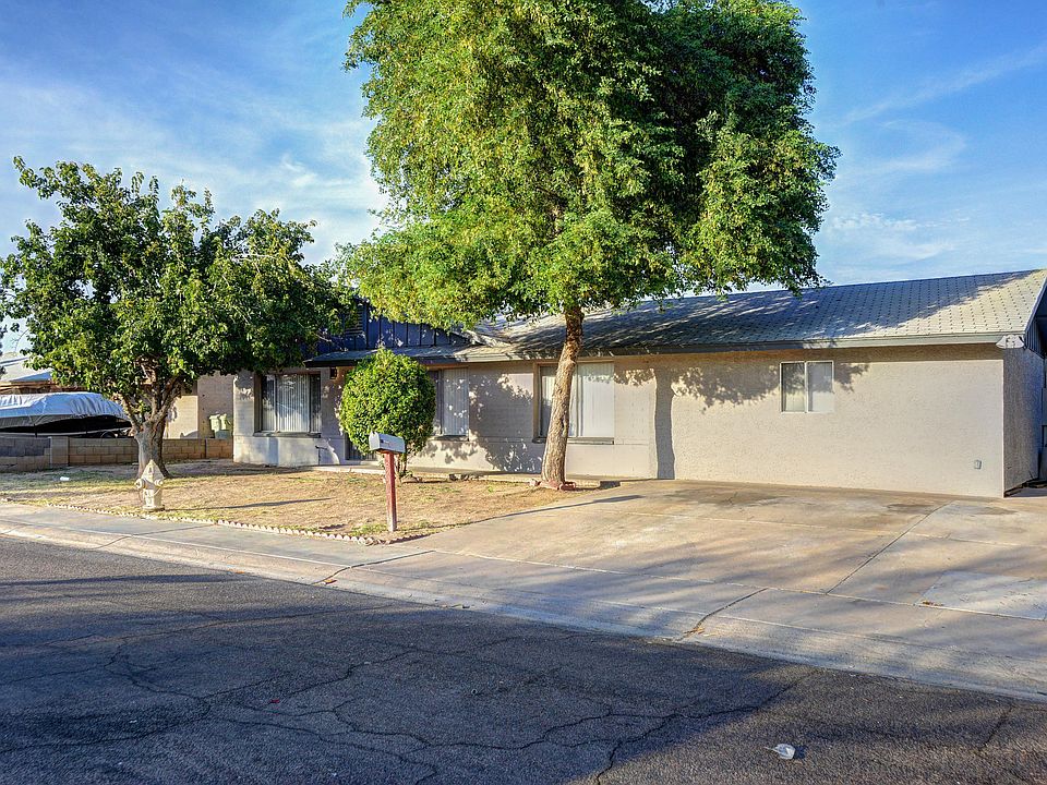 2nd image of 5007 N 77th Dr