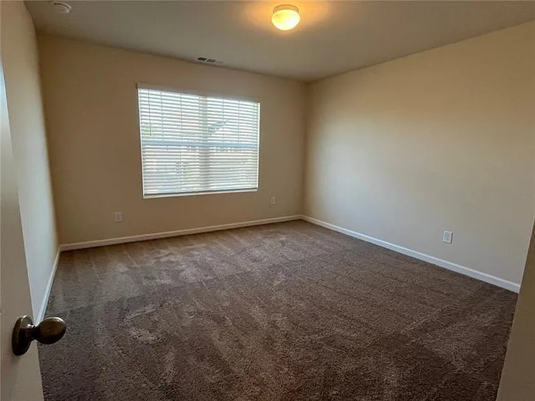 140 Windover Way — Photo 16