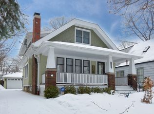 4221 N Woodburn St, Shorewood, WI 53211