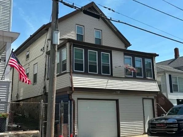 148 Hamlet St, Fall River, MA 02724