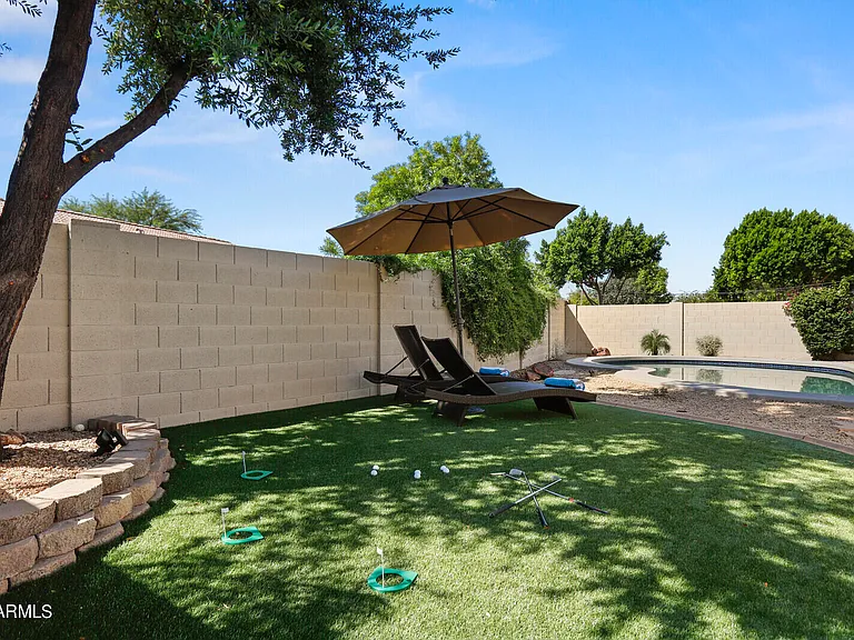 7435 E Rustling Pass — Photo 3