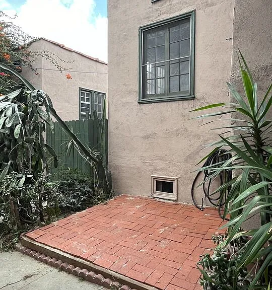1677 Golden Gate Ave — Photo 19
