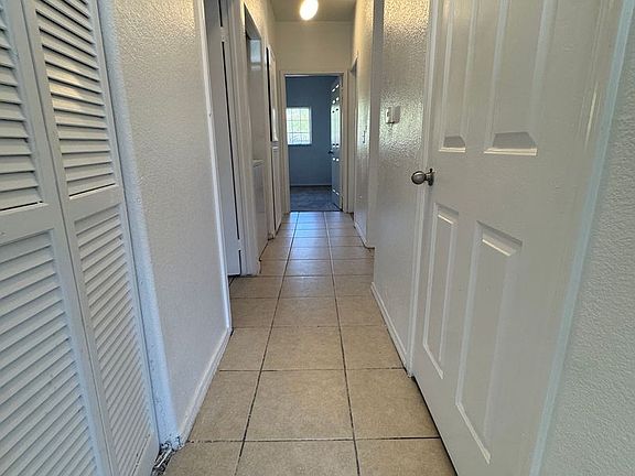 5th image of 4730 E Craig Rd Unit 1082