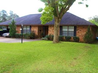 1906 Hartsfield Ave, Pineville, LA 71360