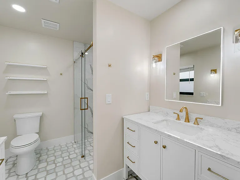 11910 Butternut St — Photo 25