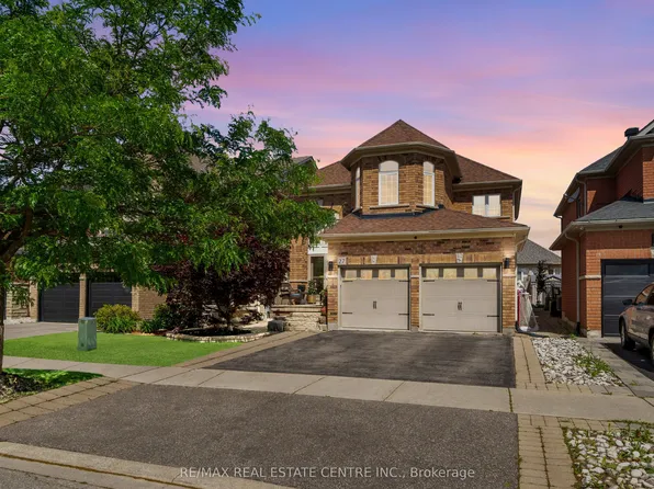 27 Milfoil St, Halton Hills, ON L7G 6M5