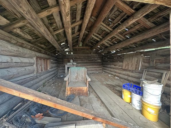 2686 Hall Creek Rd, Inchelium, WA 99138