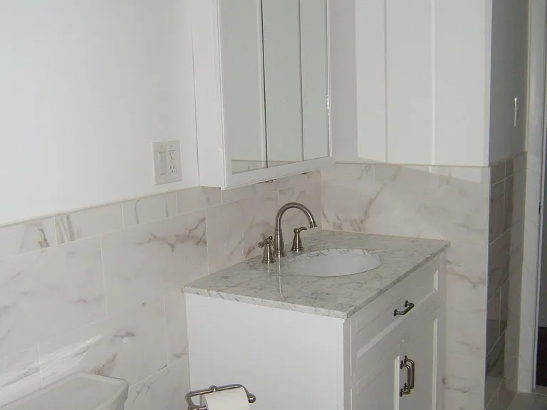 Full bath