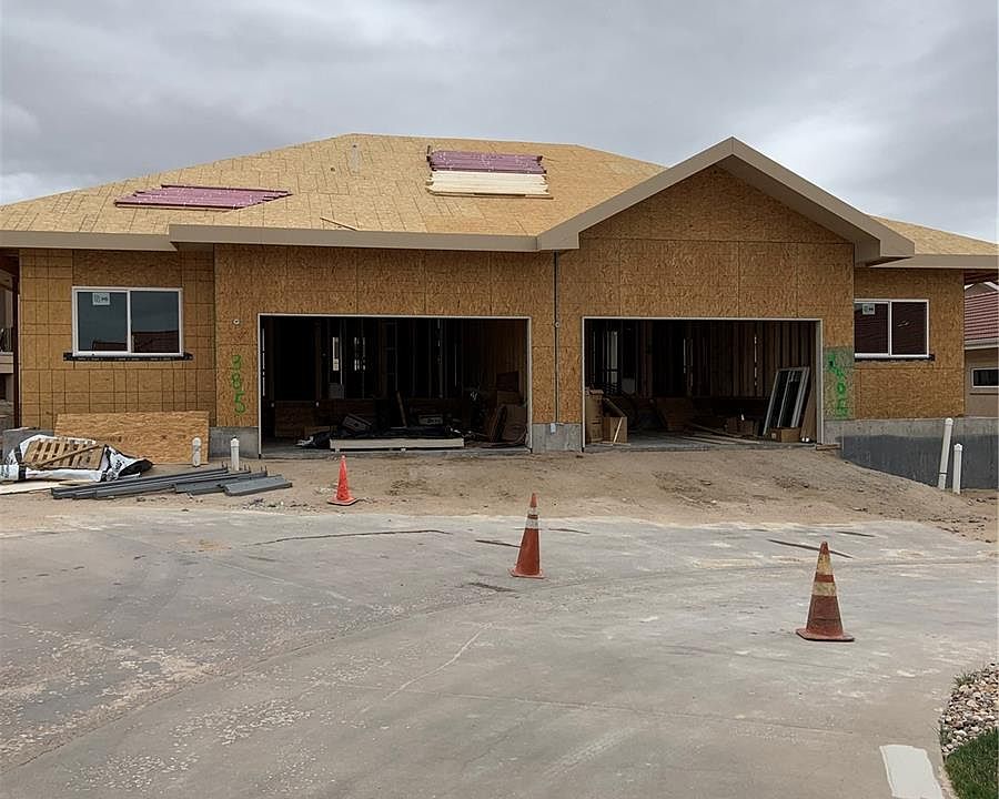 2nd image of 385 Mountain Brush Hts