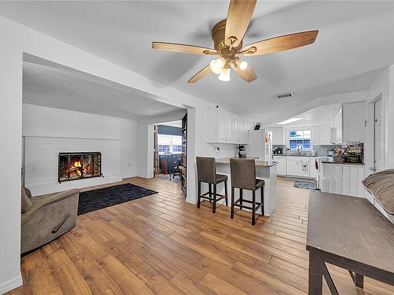 5th image of 1414 Whitehall Ln