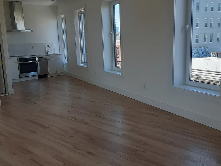 394 Broadway #2 — Photo 2