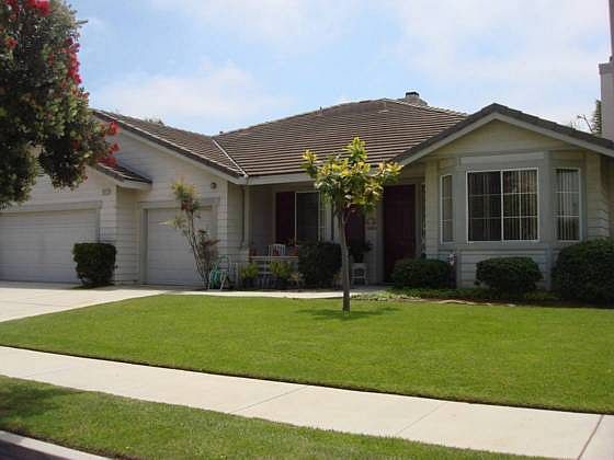 2nd image of 1012 Nightingale Pl