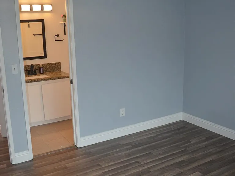5953 Bamford Dr — Photo 21