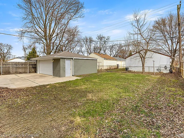 13367 Fordline St — Photo 25