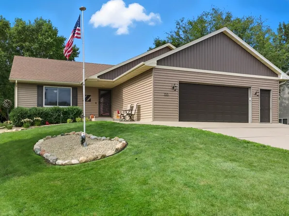 155 Linden Rd, Prescott, WI 54021