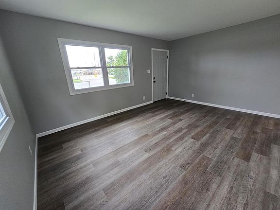 3rd image of 6167 N 35th STREET
