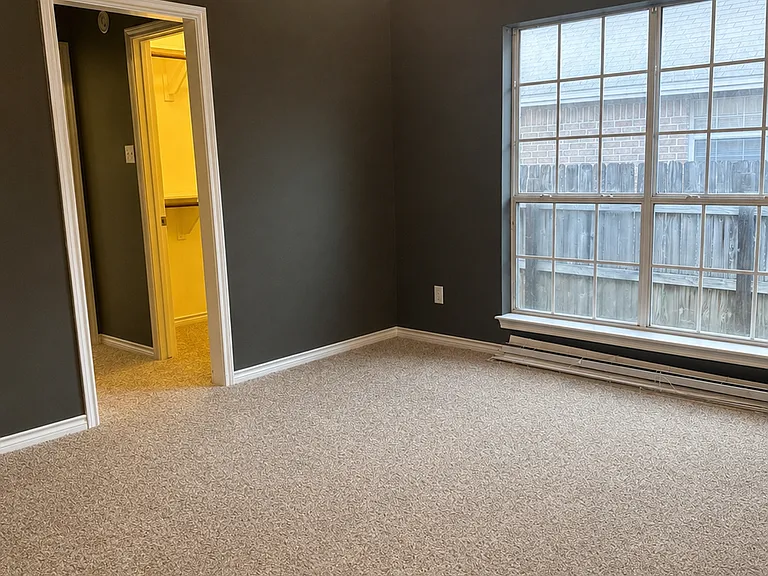 3204 Neuburg Ct — Photo 5