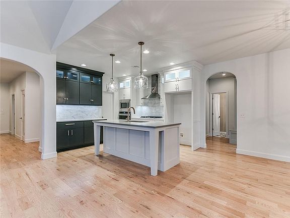 3rd image of 4321 NW 154th Pl
