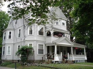 146 Crafts St #1, Newtonville, MA 02460