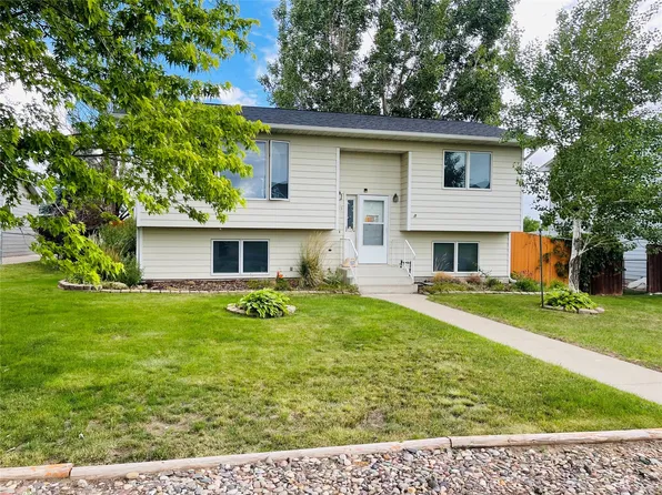 4113 3rd Ave N, Great Falls, MT 59405