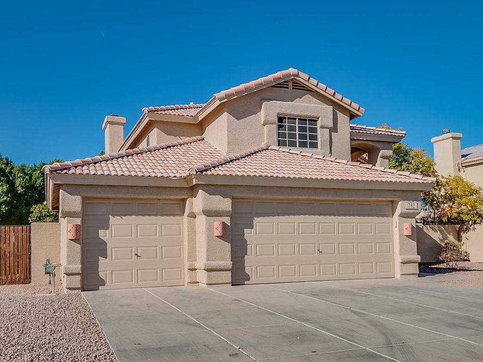 1st image of 742 S Cottonwood Dr