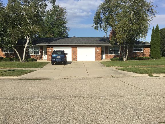 3rd image of 2315 N Concord Dr
