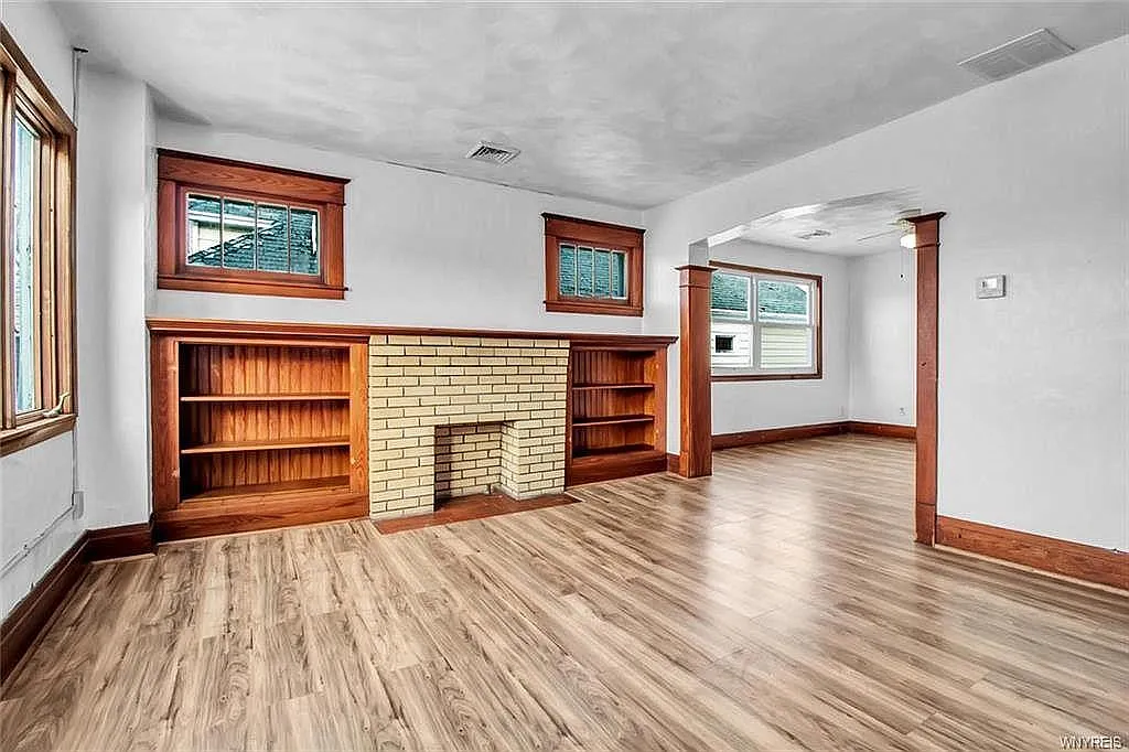 119 Hedwig Ave — Photo 1