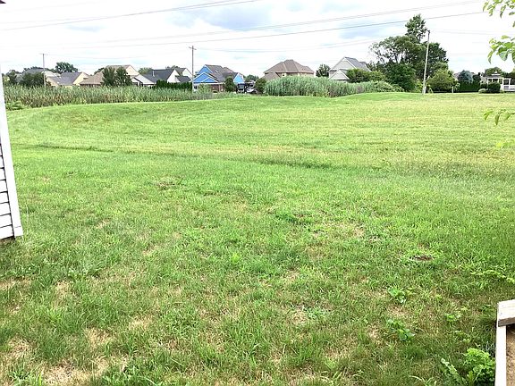 2nd image of 49530 Wintergreen Dr #349