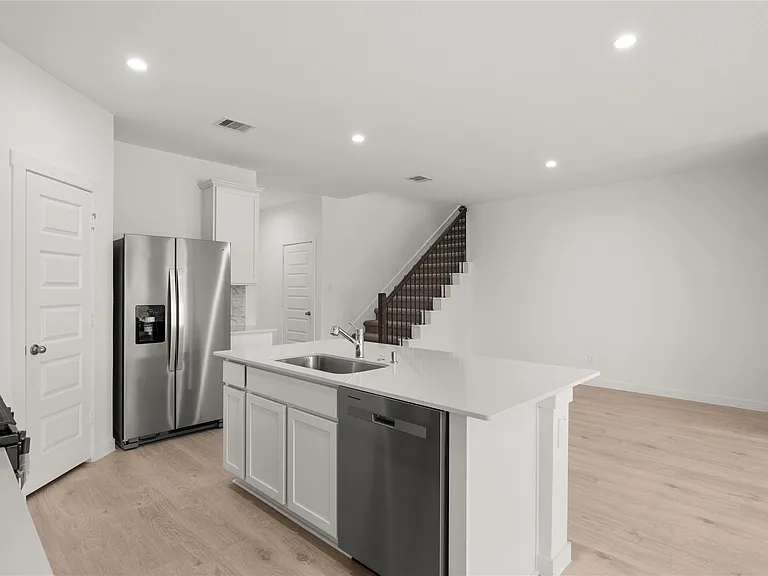 31711 Farlam Farms Trl — Photo 8