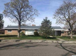 824 N 18th Ave, Pasco, WA