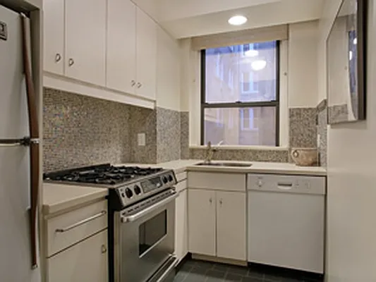 Sold by Corcoran | media 5