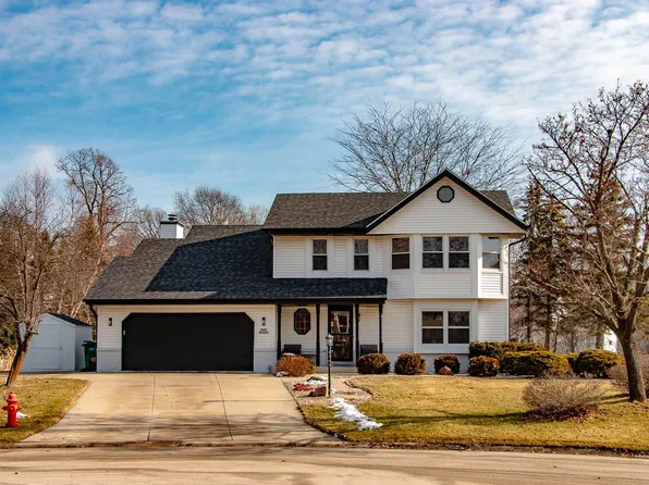 W161N10786 Creek TERRACE, Germantown, WI 53022