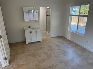 7060 Church St #B, Gilroy, CA 95020