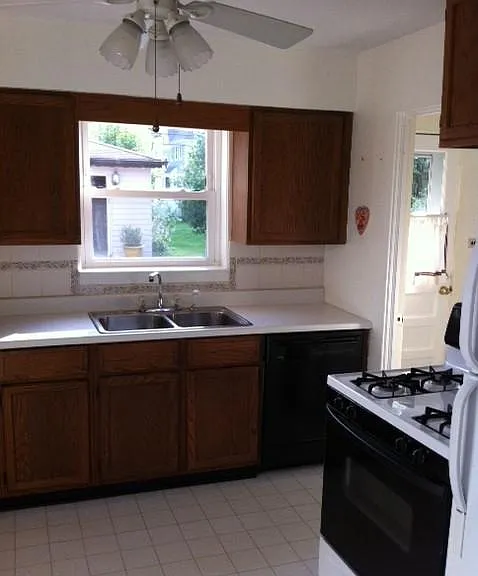 5126 Elmwood Ave — Photo 5
