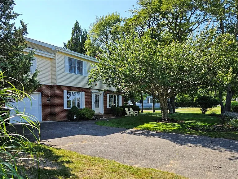 3650 Bay Shore Rd — Photo 10