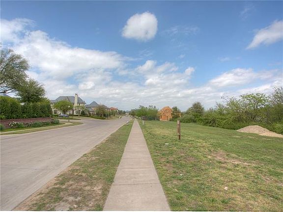 4th image of 3757 Riverhills Dr