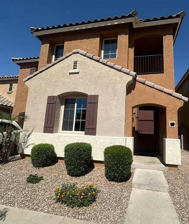 4 bed, 2.5 bath, 1532 sqft, $2,475 — Photo 1