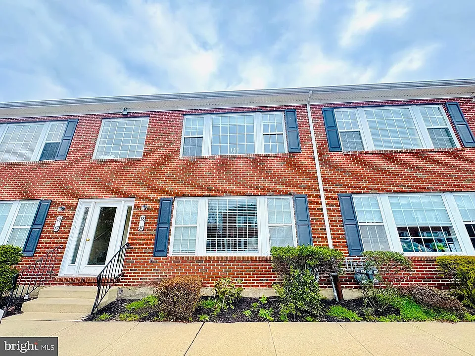 9228-38 Blue Grass Rd