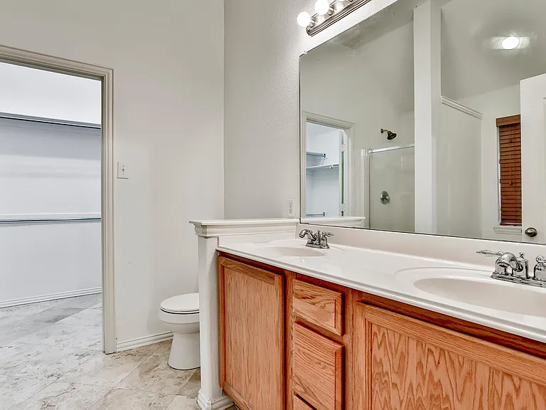 2853 Cascade Cove Dr — Photo 22
