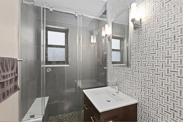 Sold by Area New York | media 5