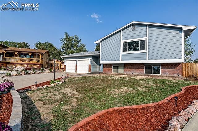 1st image of 5245 Clavelito Ln