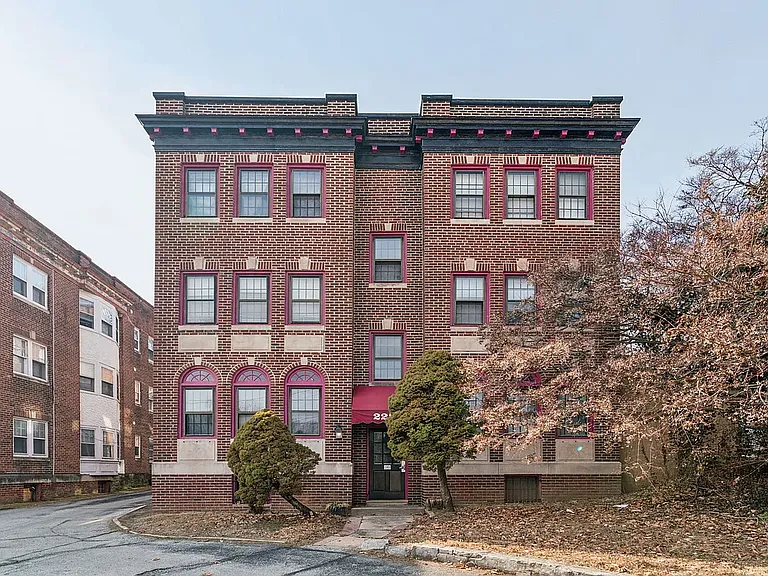 2254 Bryn Mawr Ave #3 — Photo 14