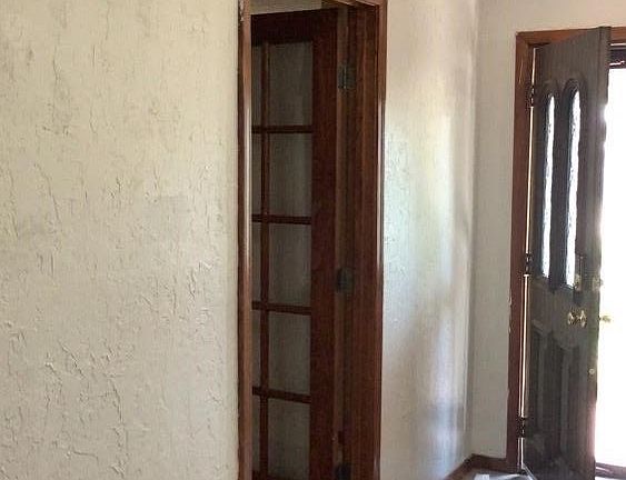 2nd image of 410 NW 75th St