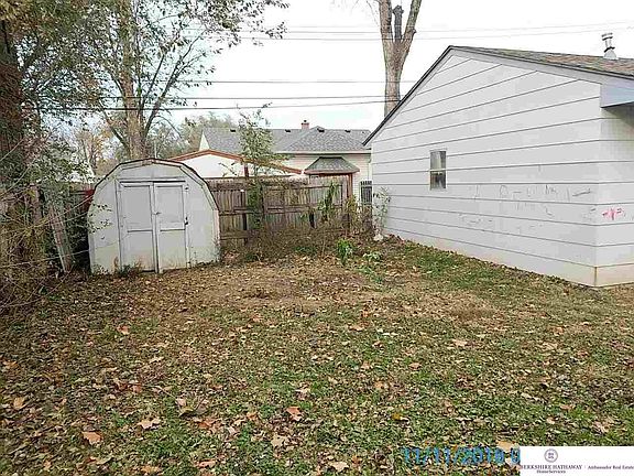 2nd image of 1110 Lindwood Dr