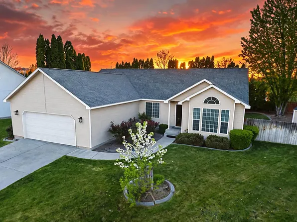 2714 S Zillah Ct, Kennewick, WA 99337