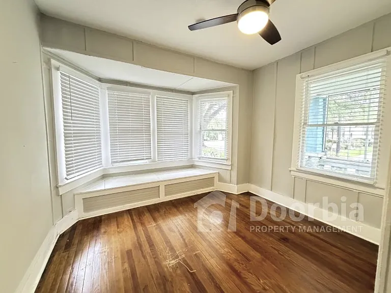 1763 Landon Ave — Photo 11