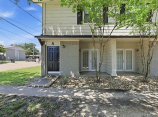 1403 Airline Dr APT A, College Station, TX 77845